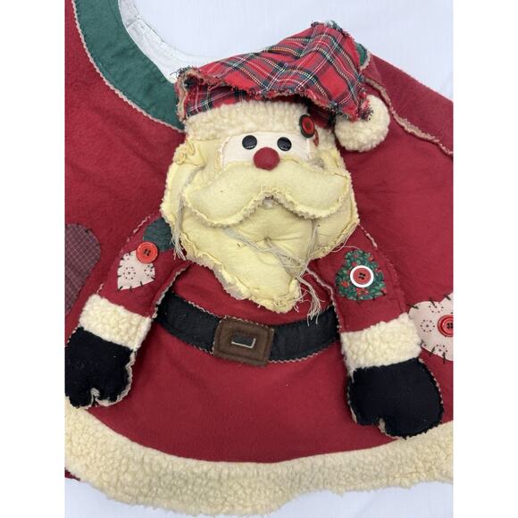 Vintage Santa Claus Christmas Tree Skirt 39" Red Patchwork Button Accents Velcr - Picture 3 of 11